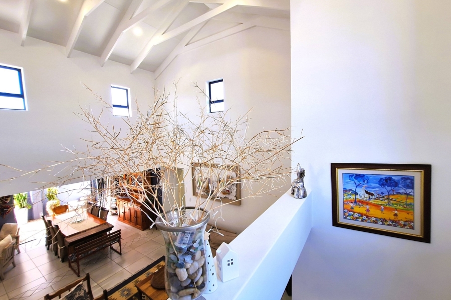 3 Bedroom Property for Sale in Sandy Point Western Cape